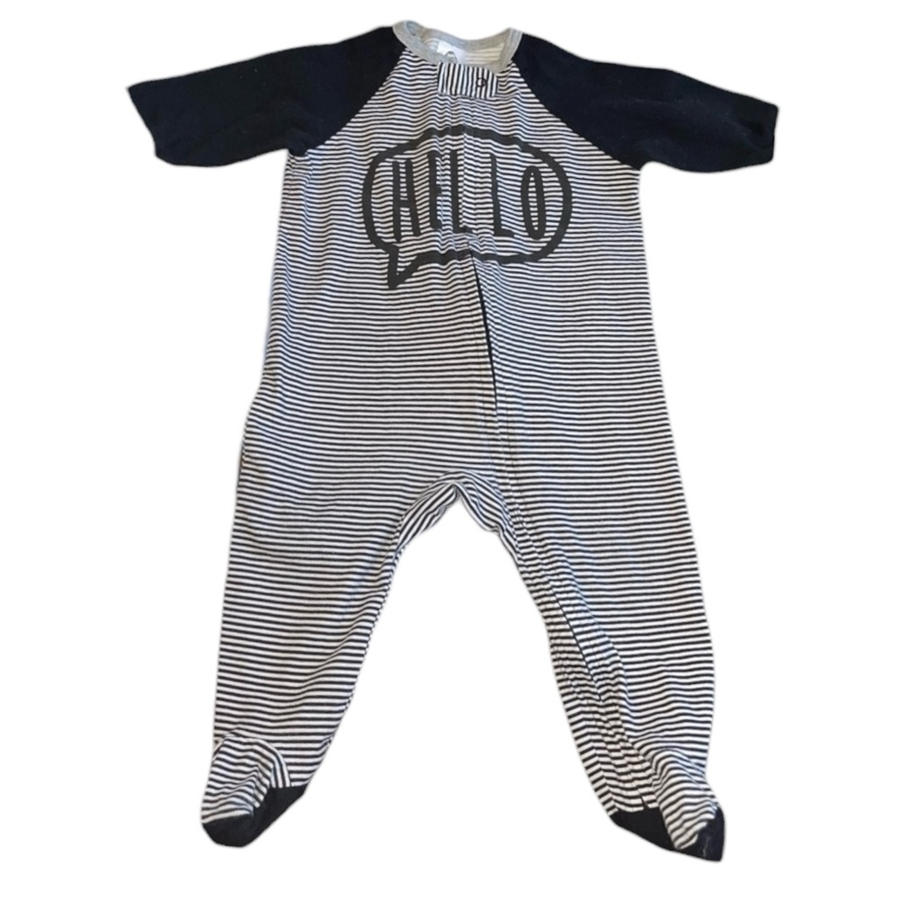 Gerber Baby Black Stripe Hello Print PJ’s Size 3-6 Months.